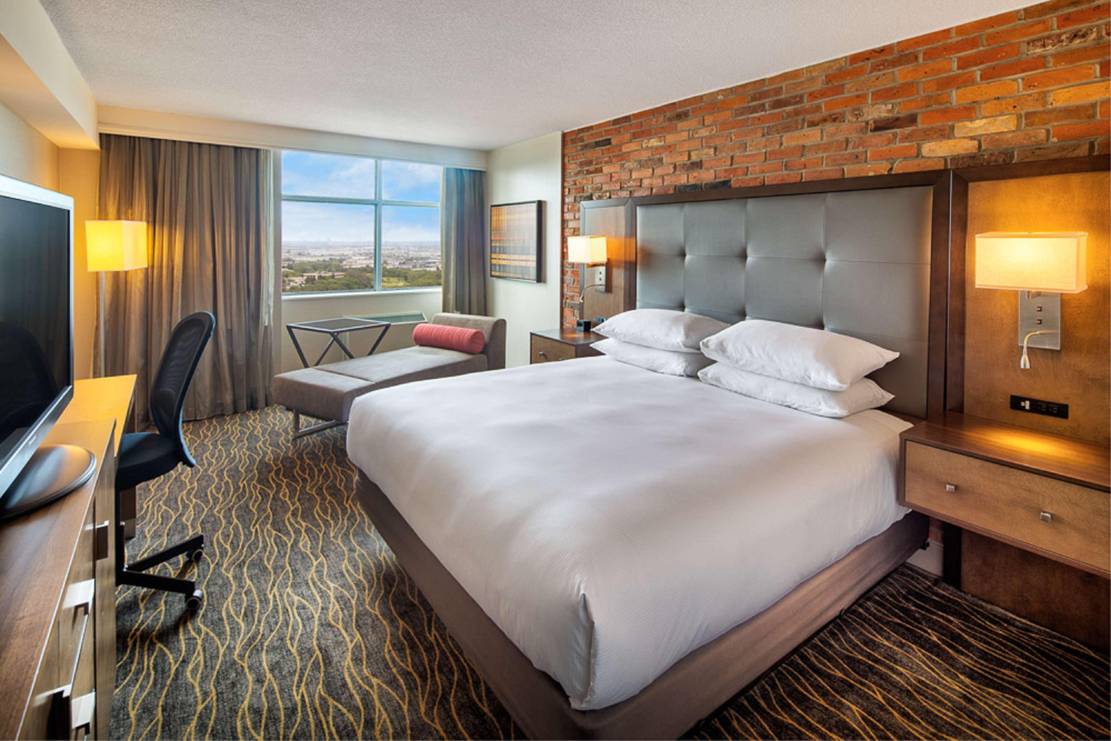 Doubletree By Hilton Toronto Airport, On Hotel Ngoại thất bức ảnh