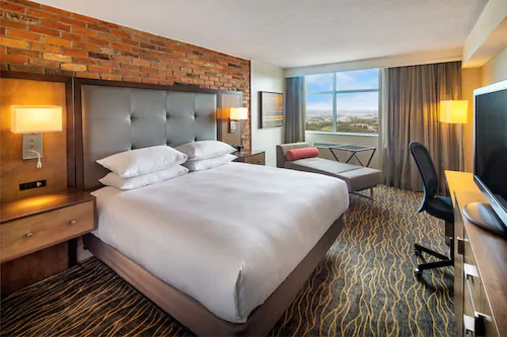 Doubletree By Hilton Toronto Airport, On Hotel Ngoại thất bức ảnh