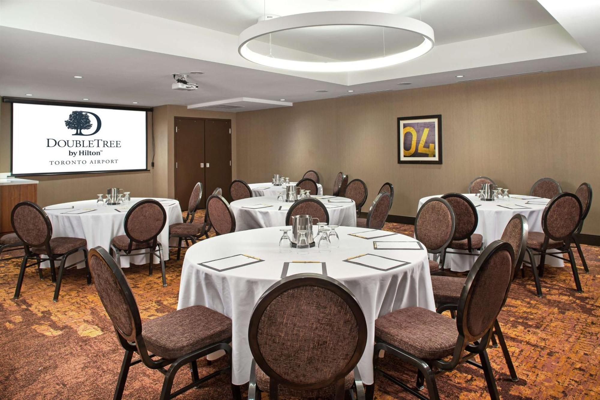 Doubletree By Hilton Toronto Airport, On Hotel Ngoại thất bức ảnh