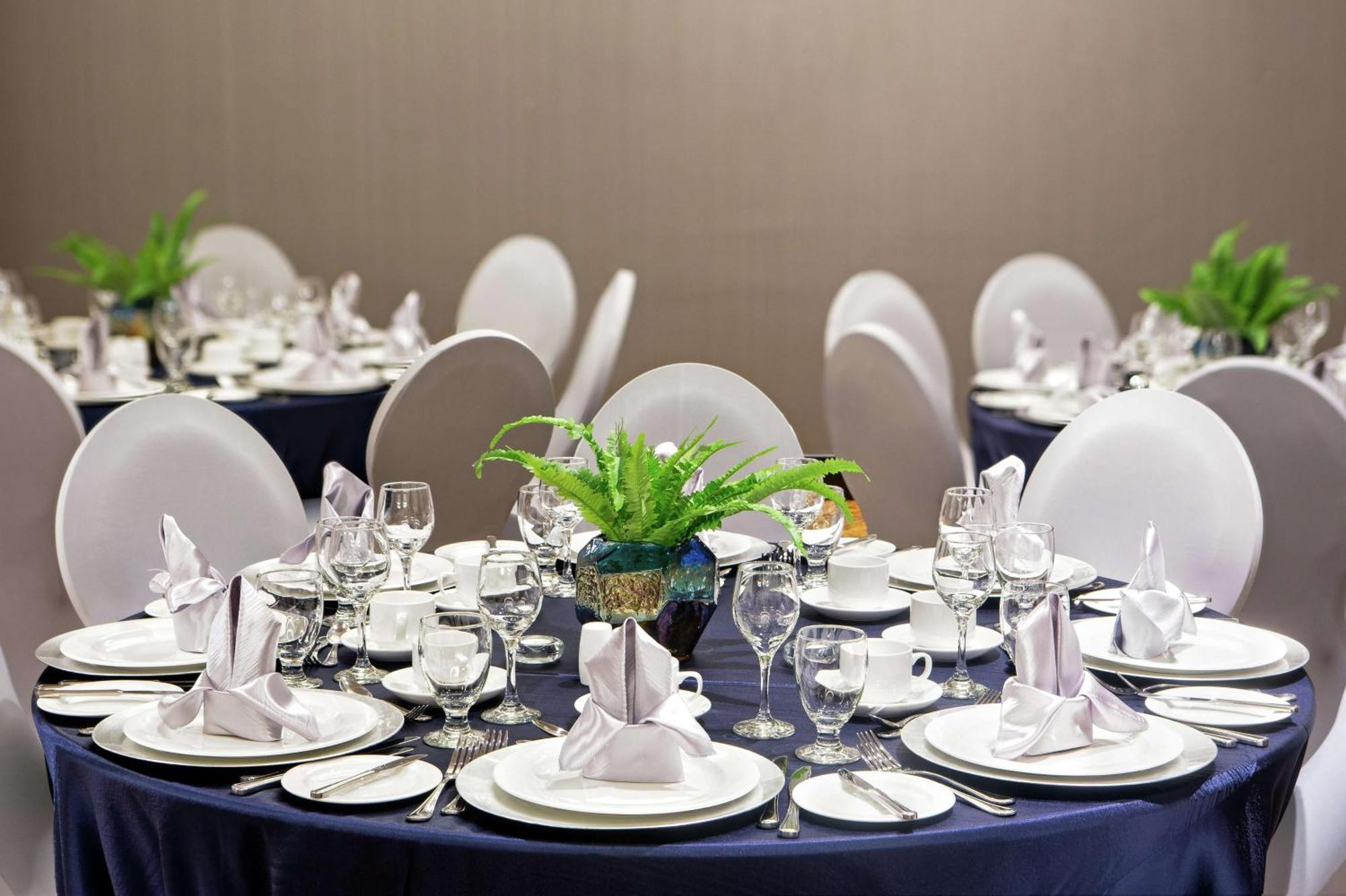 Doubletree By Hilton Toronto Airport, On Hotel Ngoại thất bức ảnh