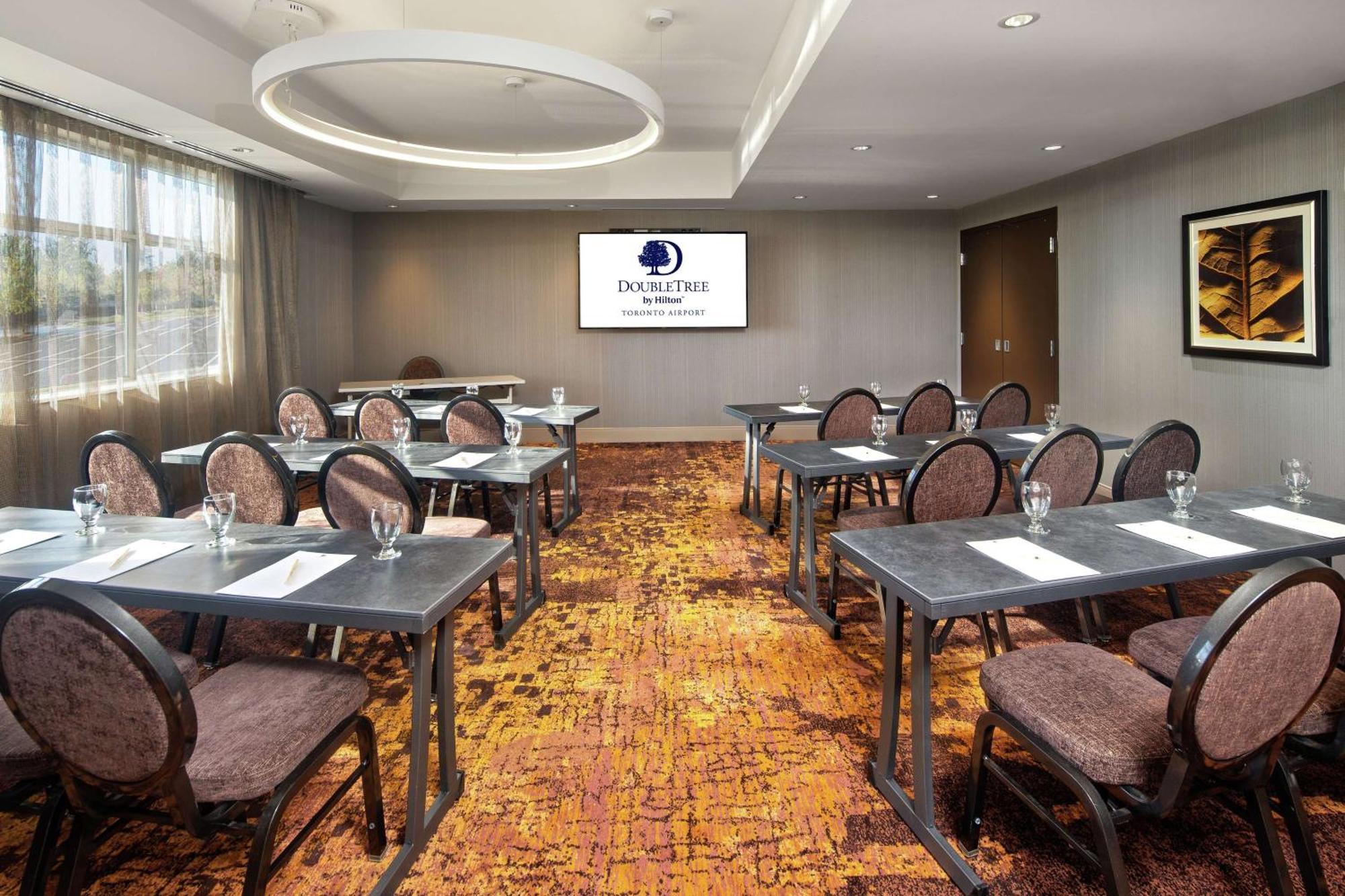 Doubletree By Hilton Toronto Airport, On Hotel Ngoại thất bức ảnh