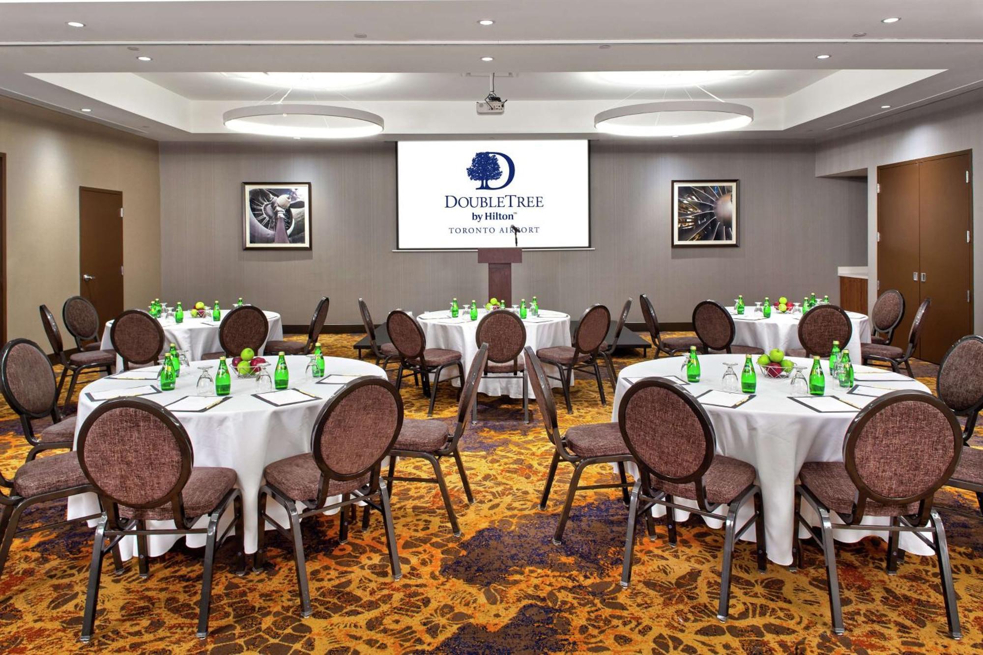 Doubletree By Hilton Toronto Airport, On Hotel Ngoại thất bức ảnh