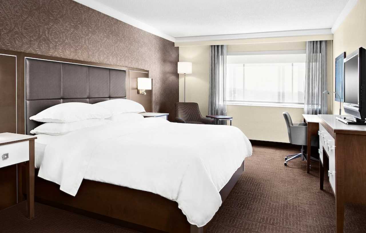 Doubletree By Hilton Toronto Airport, On Hotel Ngoại thất bức ảnh